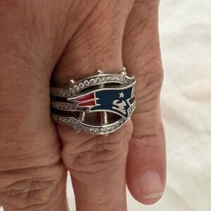 NFL Silver patriots  Ring with Blue and Red Logo size 6